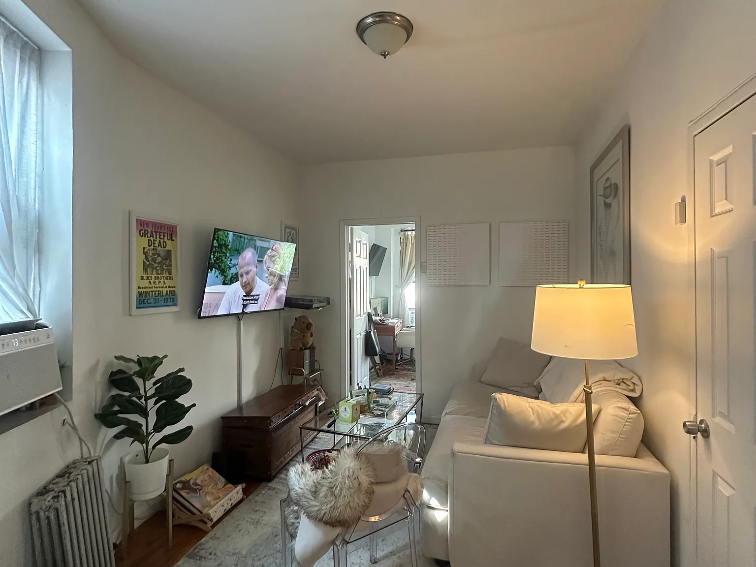 526 East 11th Street — Photo 1