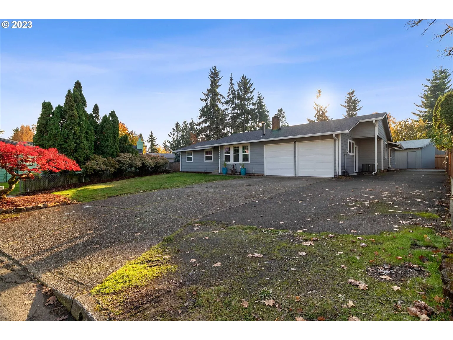 19135 Bedford Dr photo 1