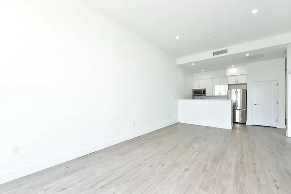 Rented by Keller Williams Legendary | media 29