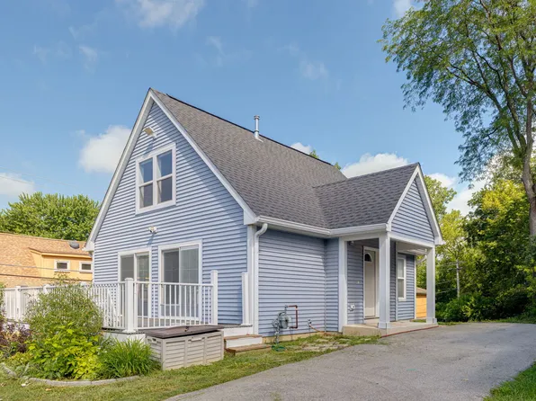 25244 W Buena Ave, Lake Villa, IL 60046
