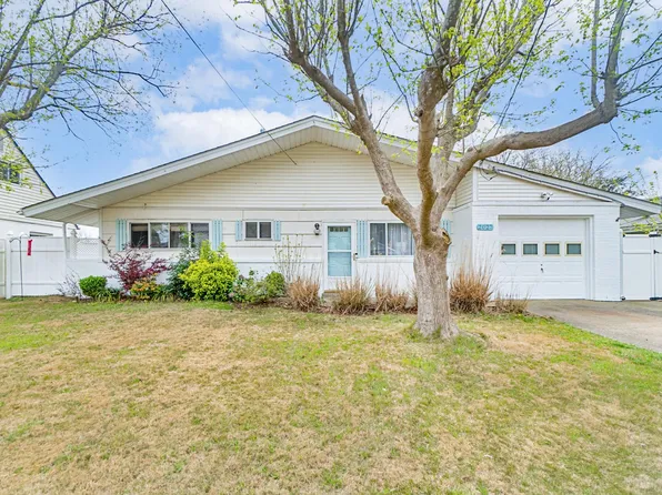 2027 Kingston Ave, Norfolk, VA 23503