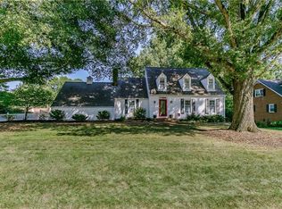 1321 Ridgecrest Ave, Burlington, NC 27215