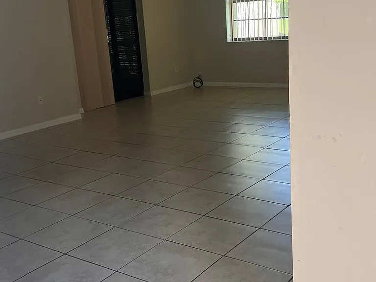 3665 NW 94th Ave #3J — Photo 2