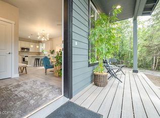 17773 S Birchwood Loop Rd, Chugiak, AK 99567