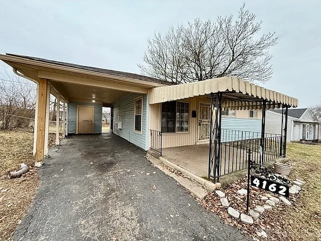 4162 Redonda Ln photo 1
