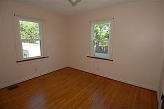 5th image of 2111 Myrtle Ave