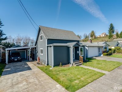 205 S 9th Avenue, Kelso, WA, 98626