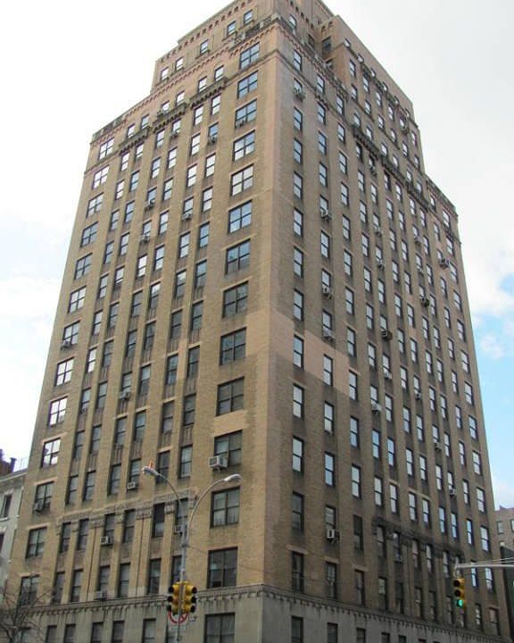 1st image of 200 W 15th St APT 4A