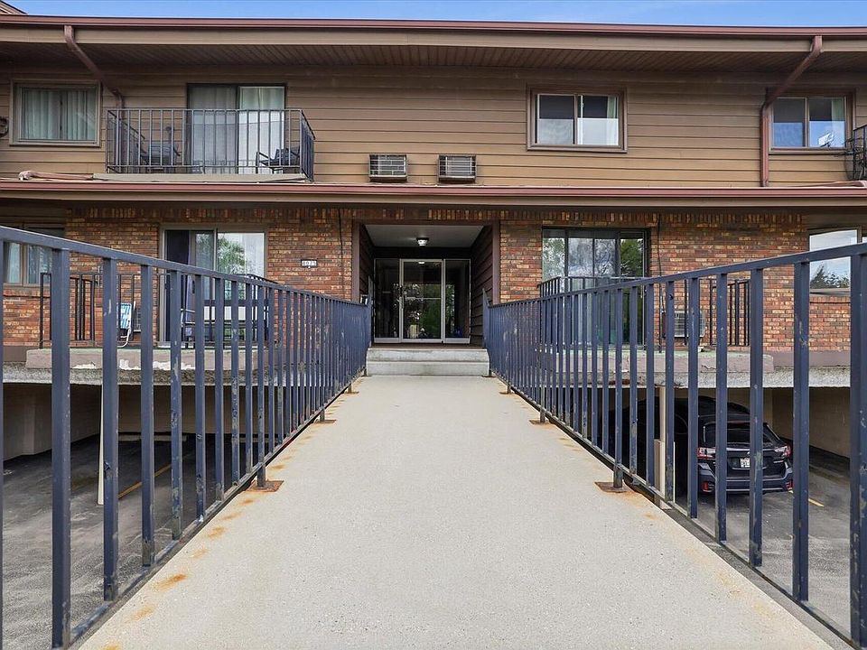 1st image of 4075 S 84th STREET #4