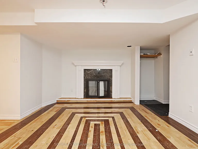 212 Glebemount Ave #LOWER — Photo 5