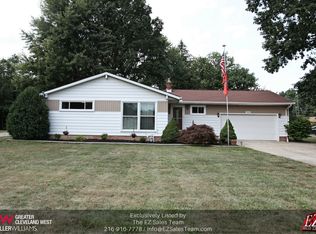 4162 Canterbury Rd, North Olmsted, OH