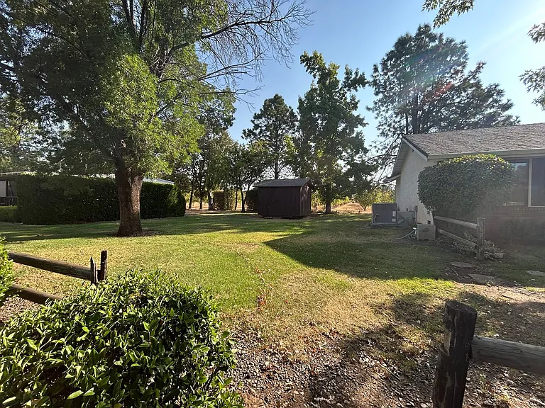 12334 Craig Ave — Photo 20