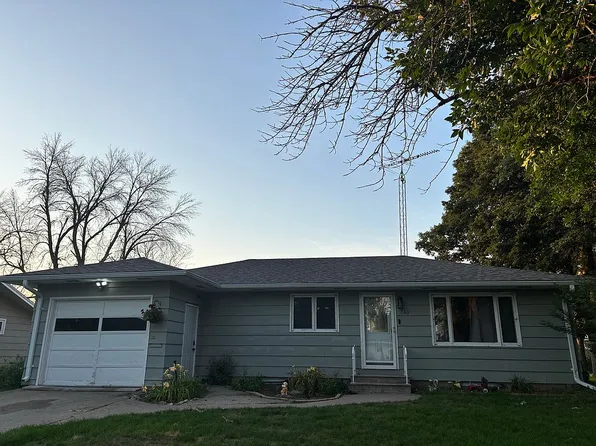 340 Austin St, Rockwell City, IA 50579