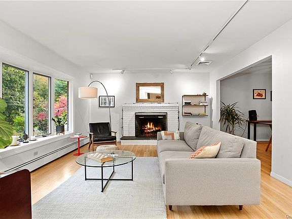 3rd image of 193 Union Ave