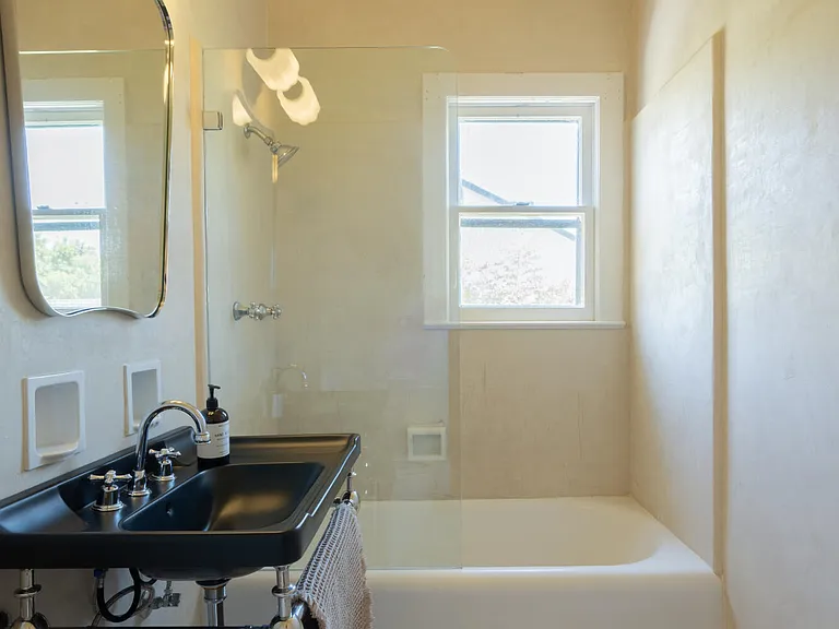 16 W Colter St — Photo 19