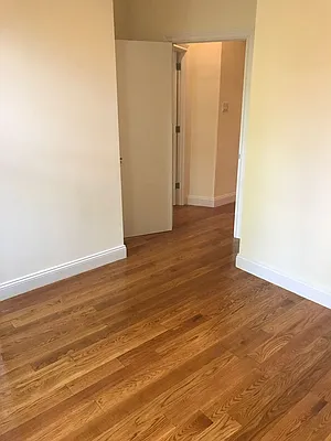 Rented by Sky Management | media 27