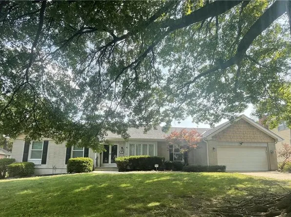 63 E 106th Ter, Kansas City, MO 64114