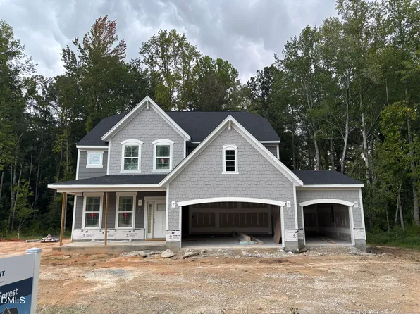 370 Glade Dr, Aberdeen, NC 28315