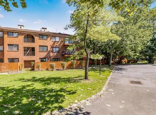 16 Bronxville Glen Dr APT 13, Bronxville, NY 10708