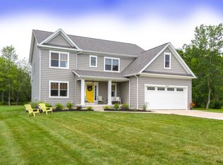 8630 Northfield Rd, Clarence Center, NY 14032