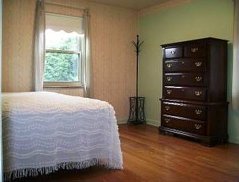 3rd image of 1824 Blackstone Pl