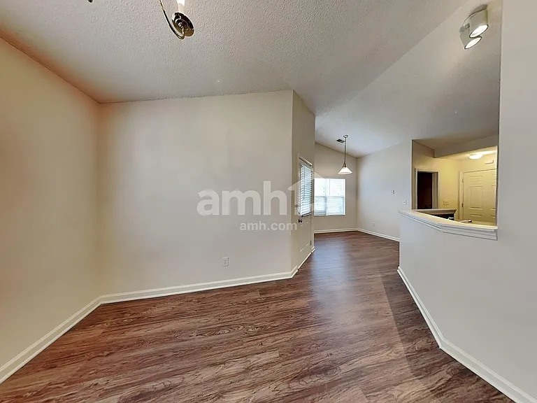 750 Ashland Park Way — Photo 6