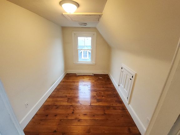 5th image of 130 E 7th Ave