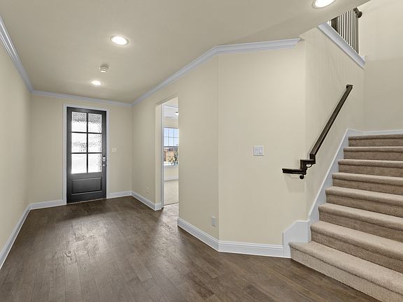 4th image of 3604 Thomas Earl Way