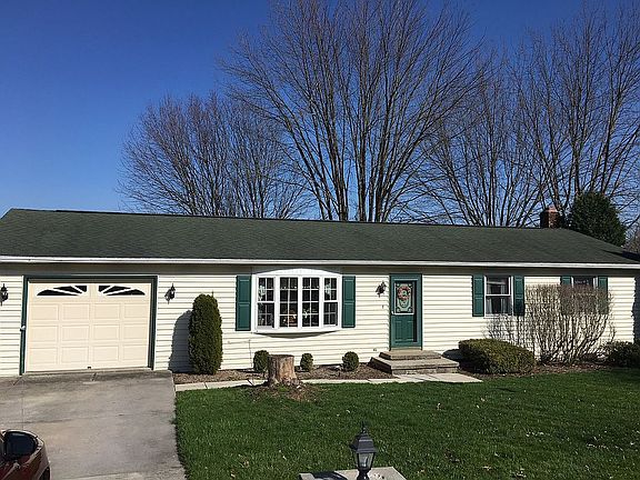 2nd image of 1303 Cannell Dr