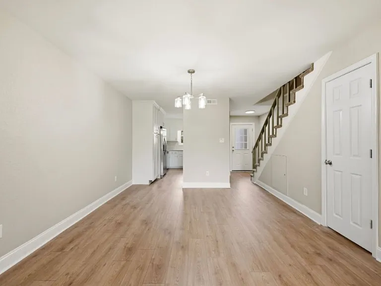 141 Quarterdeck Townes — Photo 7
