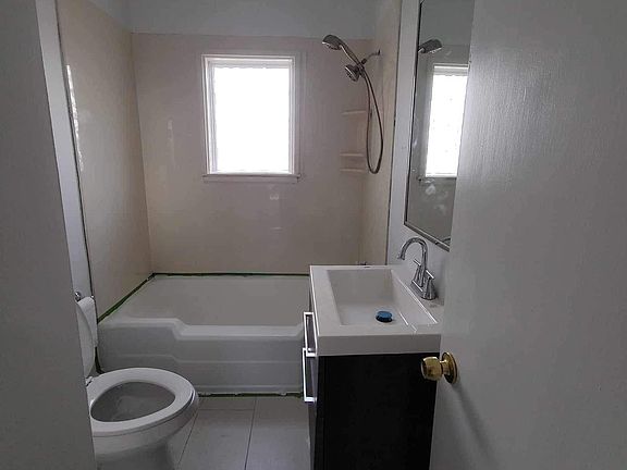 5th image of 414 Otteray Ave
