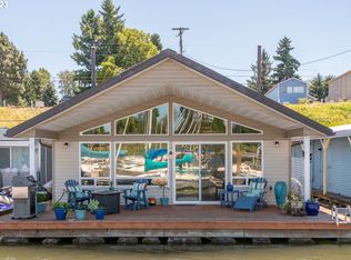 173 NE Bridgeton Rd #17, Portland, OR 97217