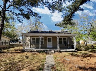 1505 Bowen Ave, Ocean Springs, MS 39564
