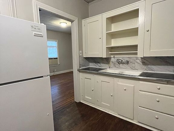 3rd image of 1320 S Rockford Ave #2