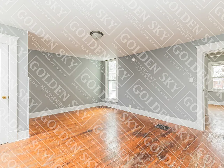 412 W Howard St #2 — Photo 3