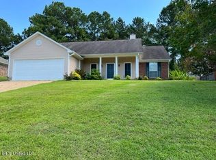 452 Treles Dr, Madison, MS 39110