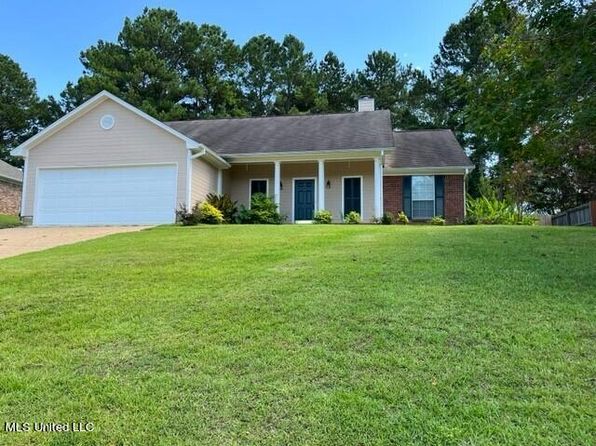 452 Treles Dr
