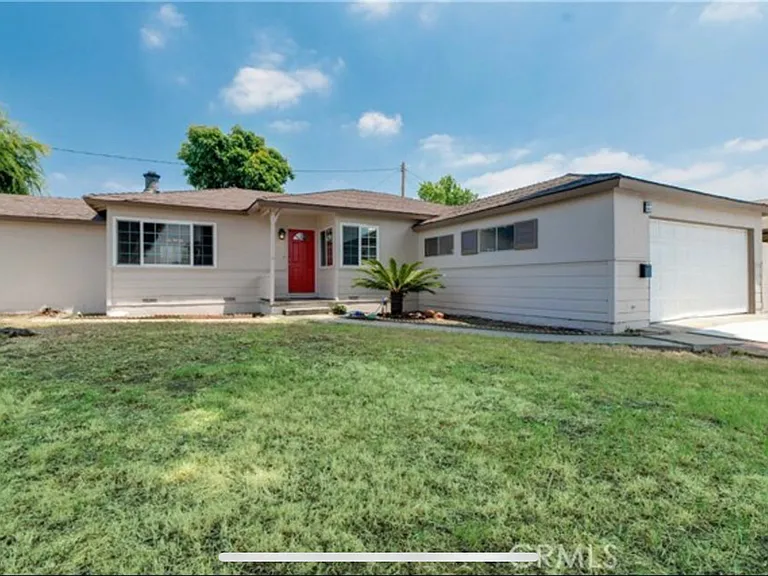 4408 N Carvol Ave #4 — Photo 1