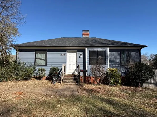 2520 Brentwood Pl, Charlotte, NC 28208