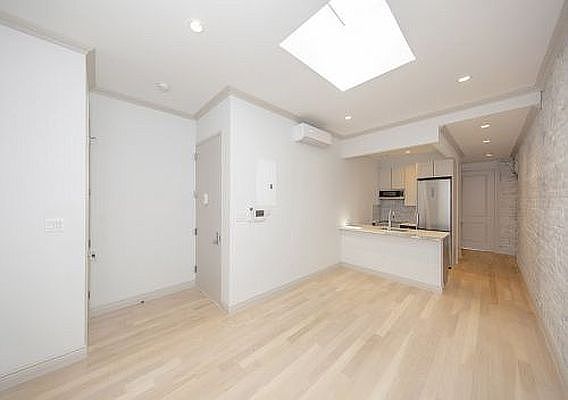 1st image of 11 E 7th St Penthouse W