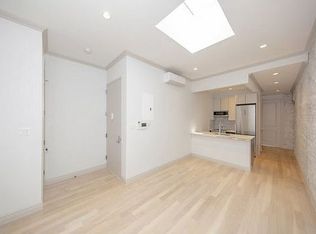 11 E 7th St PENTHOUSE W, New York, NY 10003