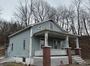 2161 Sunny Rd, New Ringgold, PA 17960