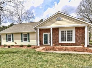14809 Bridgewater Ln, Mint Hill, NC 28227