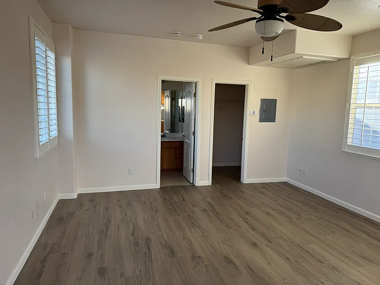 606 Leah Ln — Photo 15