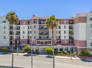3750 Santa Rosalia Dr APT 408, Los Angeles, CA 90008
