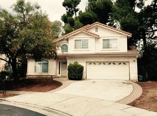 11875 Gruen St, Sylmar, CA 91342