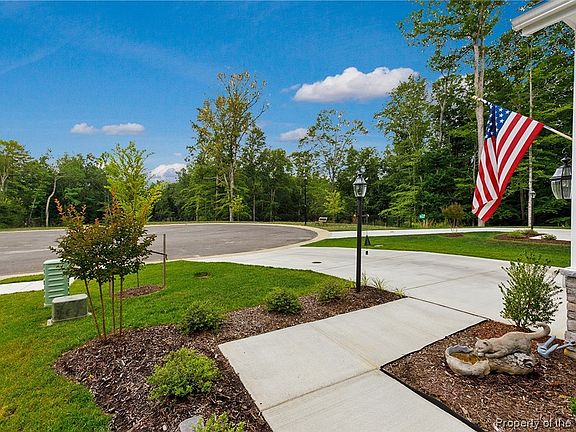 3rd image of 4264 Sienna Ln