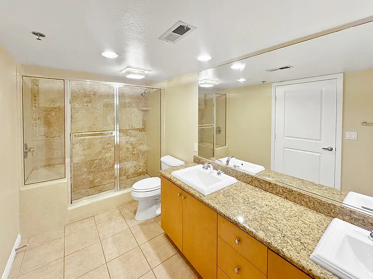 924 Hornblend St #101 — Photo 9