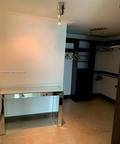 450 Alton Rd #2207 — Photo 16