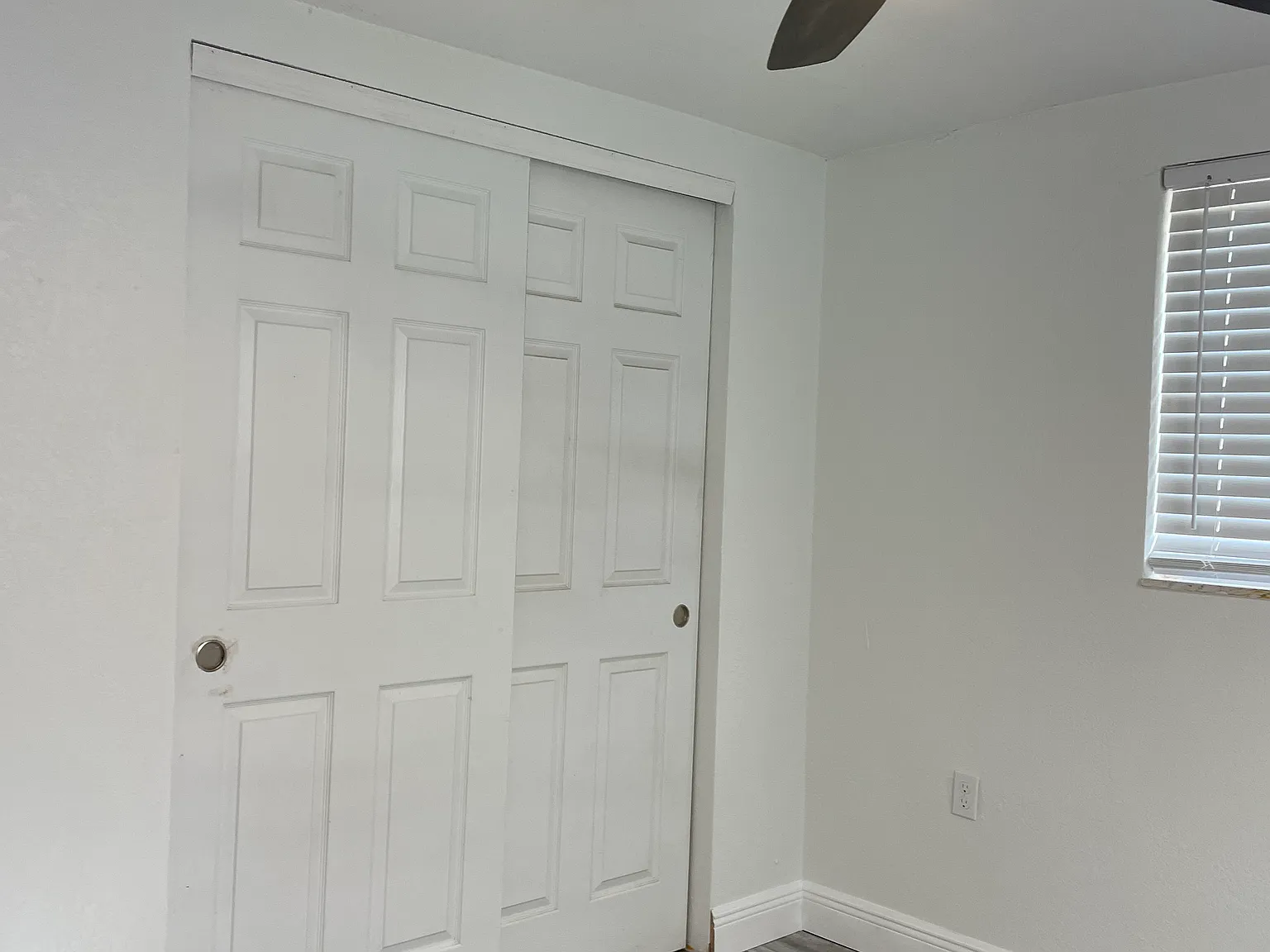 12806 Vassar Ct — Photo 4